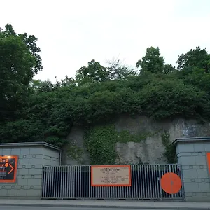 Vandrerhjem 10-z Bunker, Brno